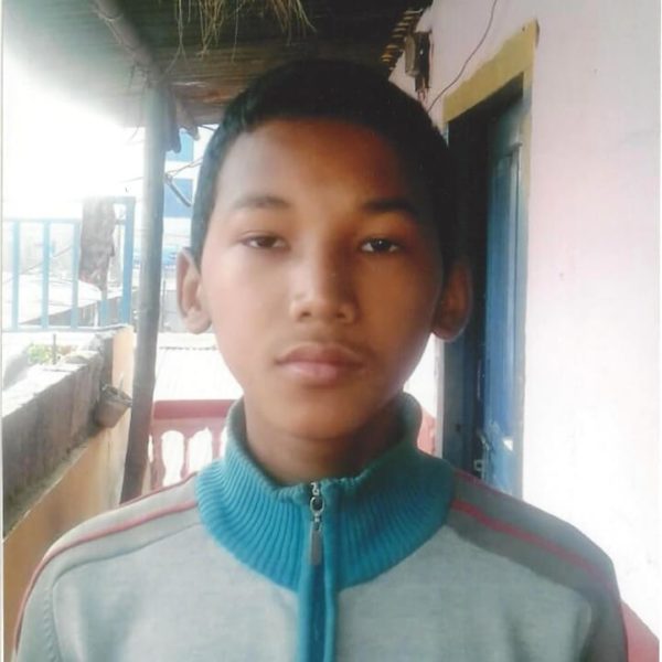 Nepál: adopce dětí na dálku - Sandip Kumal