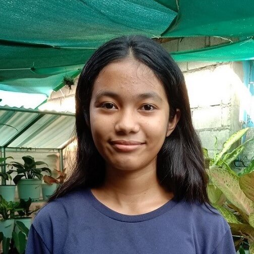 Dálková adopce dětí z Filipín: Shania Mosqueza